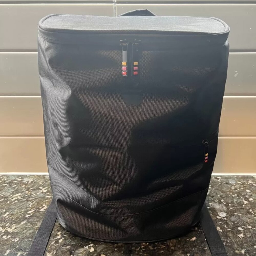 Apple Backpack Cooler Travel Employee Eat Well Challenge (including gold…